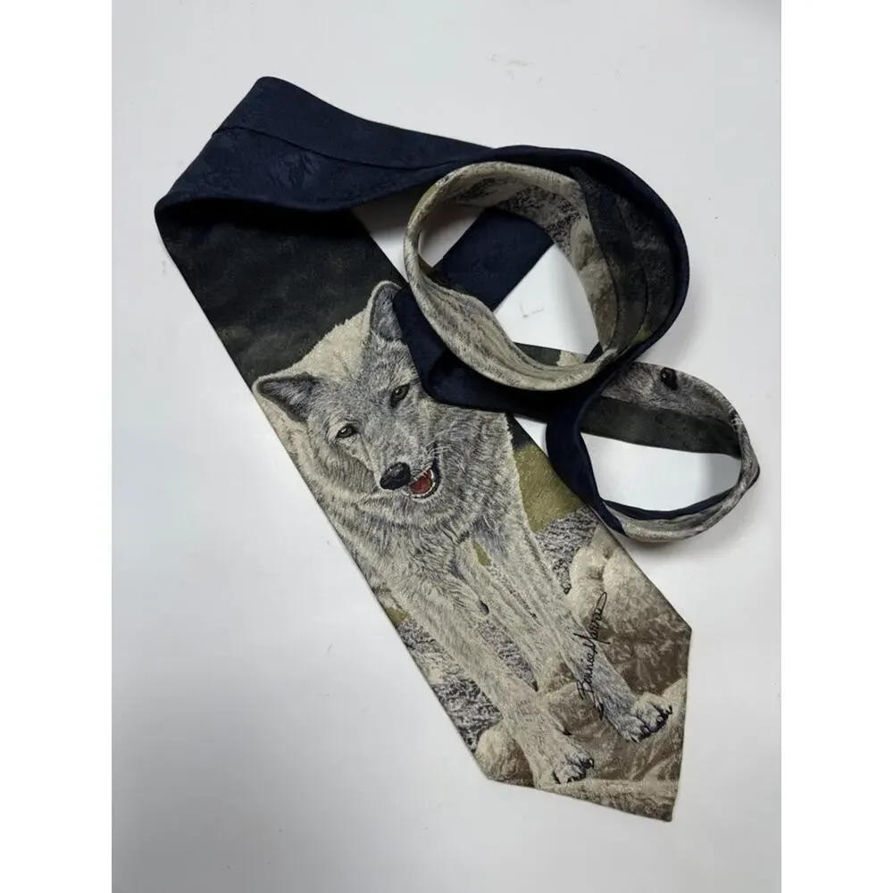 Vintage 1996 Endangered Species Arctic Wolf 100% Silk Made in USA Necktie Tie
